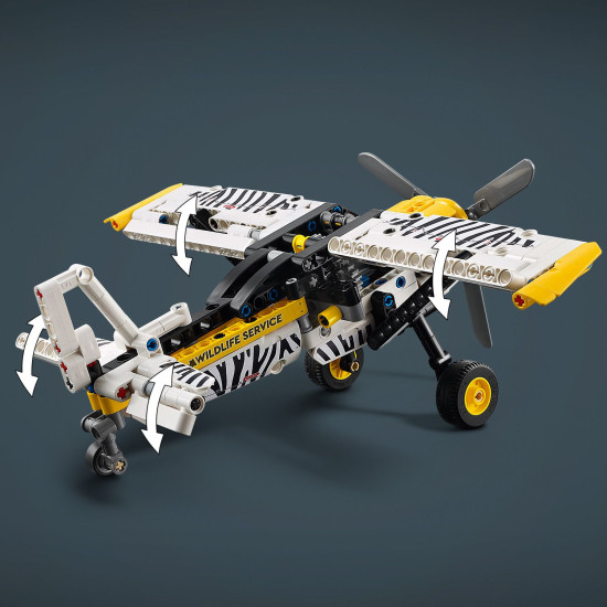 LEGO TECHNIC Letadlo do vzdálených oblastí