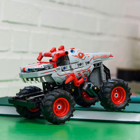 LEGO TECHNIC Monster Jam™ ThunderROARus™ s natahovacím motorem