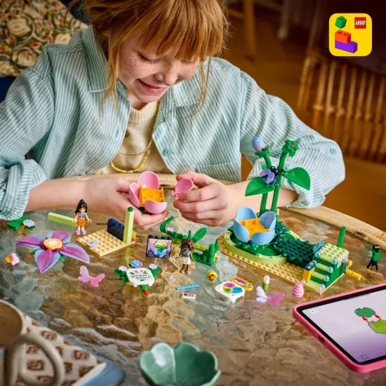 LEGO Friends 42702 Květinový kolotoč s vílami