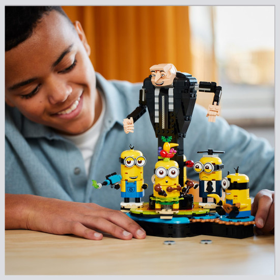 LEGO Mimoňi, film Já, padouch 4, stavebnice s Mimoňmi, figurky Mimoňů, Gru a Mimoňi, LEGO tanec a zábava