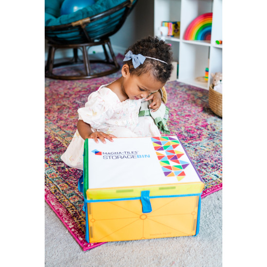 Úložný box a interaktivní podložka pro vaše magnetické stavebnice Magna Tiles. Udržuje dětský pokoj bez nepořádku a snižuje poškození dlaždic.