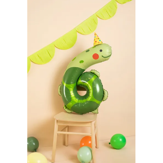 Balón číslo 6 ve tvaru želvy nesmí chybět na žádné oslavě.