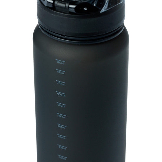 Tritanová láhev Black 800 ml s poutkem a sítkem, ideální do školy, pro sport a výlety, bez BPA, PVC a ftalátů.