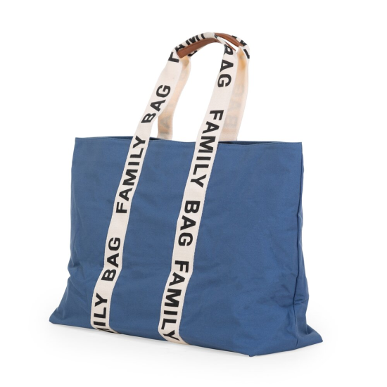 Prostorná cestovní taška Family Bag Indigo, kterou využijete při výletech s vaší rodinou, abyste měli vždy po ruce vše potřebné. 