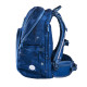 Lehoučká školní taška Robot Game Blue skvěle sedí na zádech malého studenta.