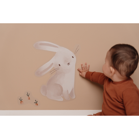 Krásná samolepka ve stylu kreslené postavičky Bunny se hodí na každou zeď.