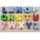 S těmito velkými barevnými písmenky abecedy na dřevěné podložce bude poznávání písmen tou nejzábavnější hrou!