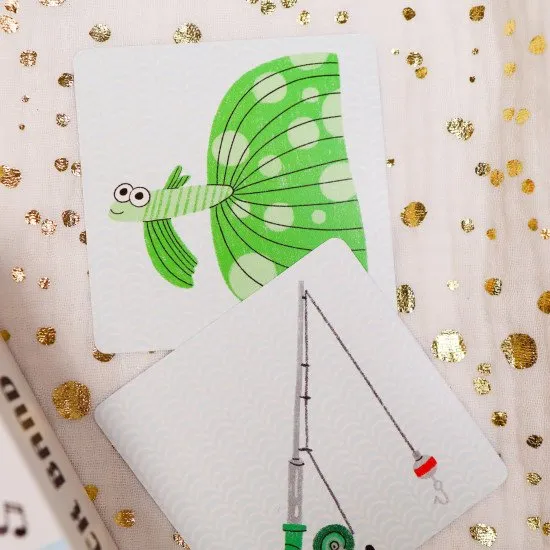 Strategická karetní hra Rocková kapela, při které vyhrává ten, kdo první sestaví kapelu.