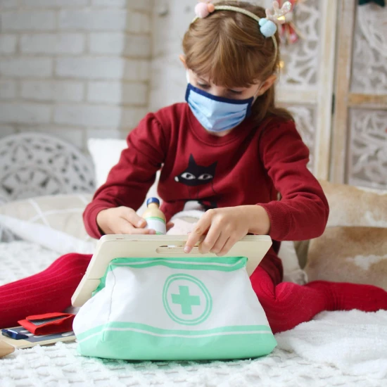 Doktorské vybavení s taškou