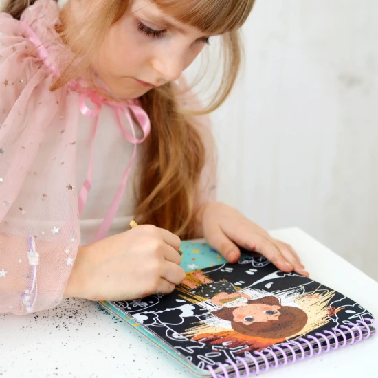 Vyškrabávací blok Obleč postavičky Kreativní sada Tookyland