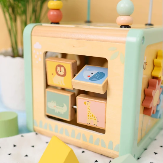 Dřevěná motorická kostka s aktivitami Louka Tooky Toy