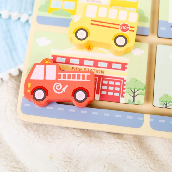 Dřevěné bludiště labyrint dopravní prostředky