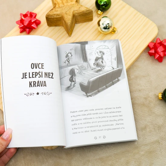 Božena – mlsná ovce se smyslem pro drama, která zmizí před vánočním představením.