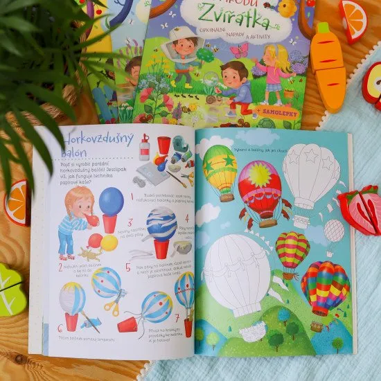 Kniha plná zajímavých aktivit a nápadů pro všechny milovníky přírody obsahuje 32 stran a více než 30 samolepek.