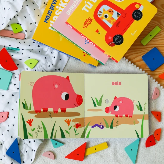 Knížka se zvuky mláďat, do které se děti rádi zaposlouchají. Děti přiřazují zvuky ke správnému obrázku.