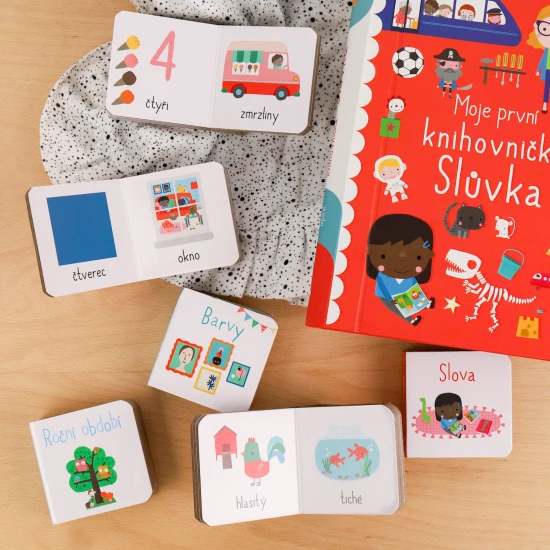 Zvířátka ze statku, v divočině, v moři, ze zoo, mláďátka i ta nejmenší zvířátka. Dítě se zábavnou formou naučí rozeznávat šedesát zvířátek!