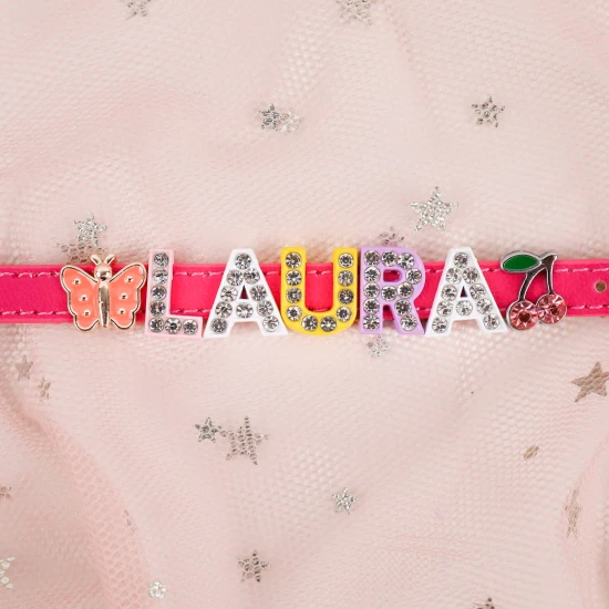 Přívěsek písmeno L na dětský náramek se jménem Nojomojo