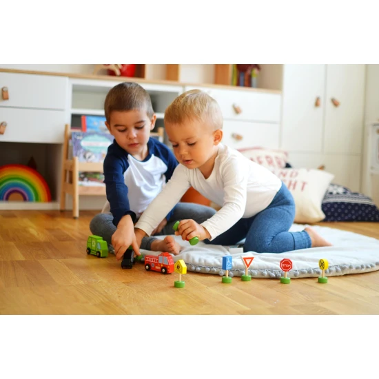 Dopravní prostředky a značky