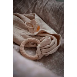 Mušelínový mazlíček s kaučukovým kroužkem Béžový