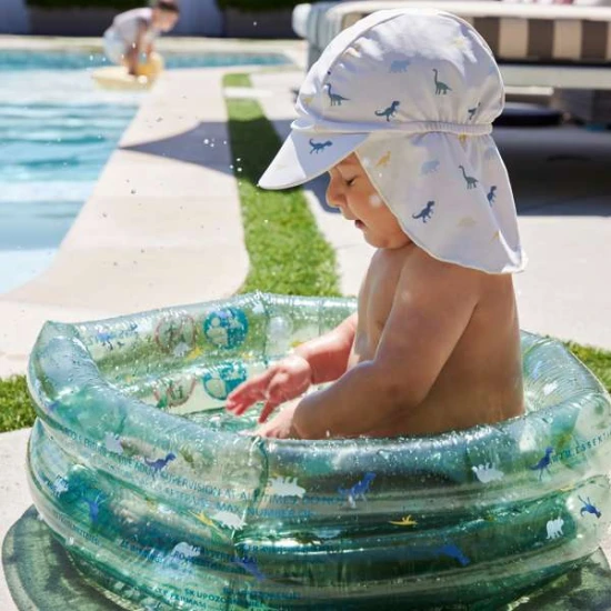 Praktický letní klobouček s ochranou krku od Swim Essentials s dinosauřím vzorem ochrání děti před UV zářením