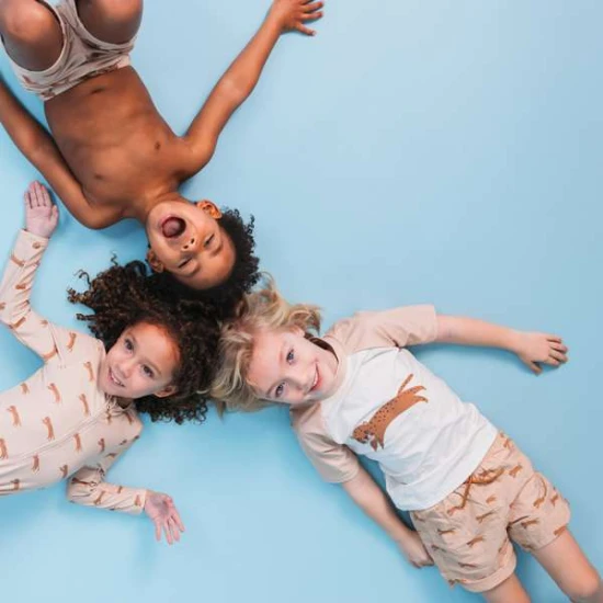 Koupací triko s UPF 50+ Brown Leopard Swim Essentials