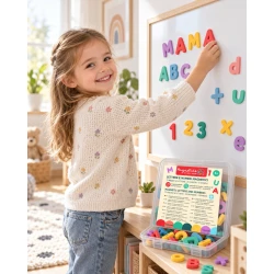 MagneKids Sada 77 magnetických písmen a číslic Pastelová