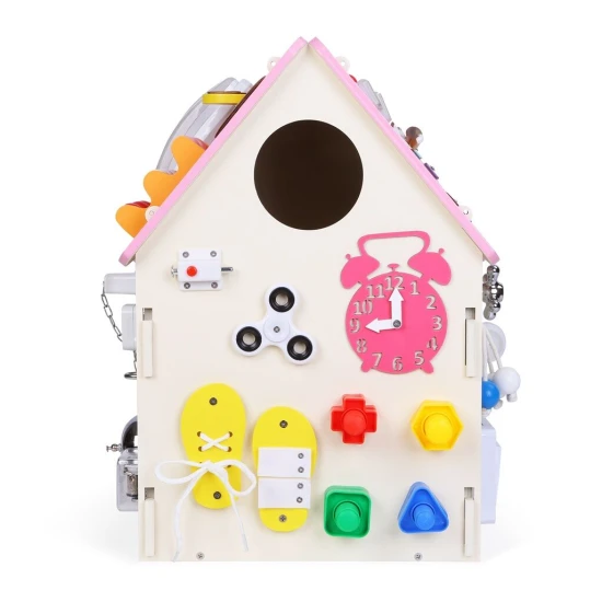 Dřevěný Montessori domeček se zámky a aktivitami pro děti – interaktivní vzdělávací hračka
