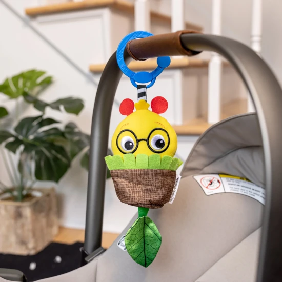 Tahací hračka s chrastítkem na C-kroužku Cal-a-Puller™ 0m+ Tahací hračka s chrastítkem na C-kroužku Cal-a-Puller™ 0m+ Baby Einstein 16887-6