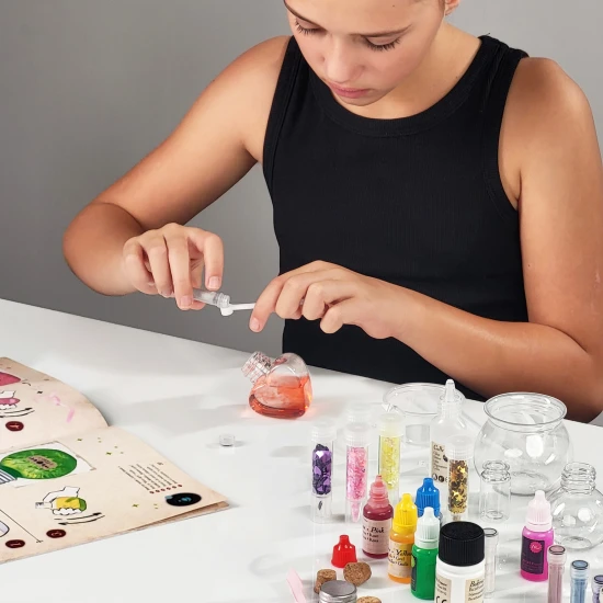 Kouzelné lektvary a magické pokusy – svět plný kouzel, barev a zábavy