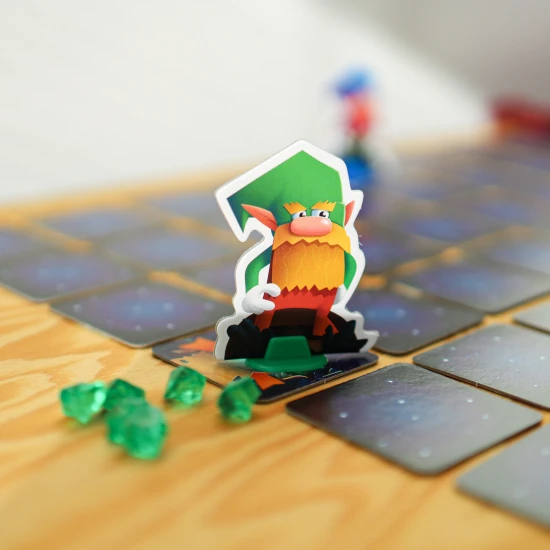 Proměňte se v trpaslíky v originální dětské hře Diamantový les od českého autora. Čeká vás napínavá pátrací akce v temném lese.