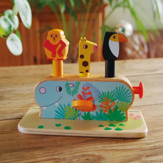Dřevěná motorická hračka Baby color s vyskakovacími zvířátky