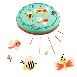 Létající talíř Roztomilý hmyz