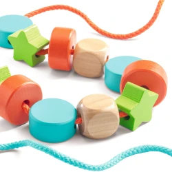 Navlékání dřevěných korálků Tvary