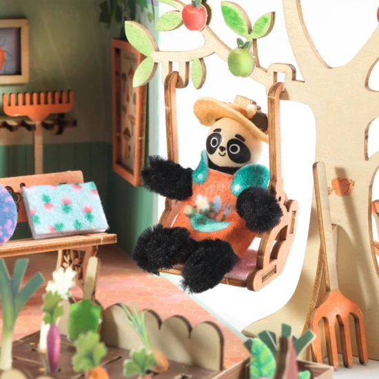 Dětská kreativní sada Djeco Mi House Olive - mini domeček s nábytkem, postavičkou a doplňky