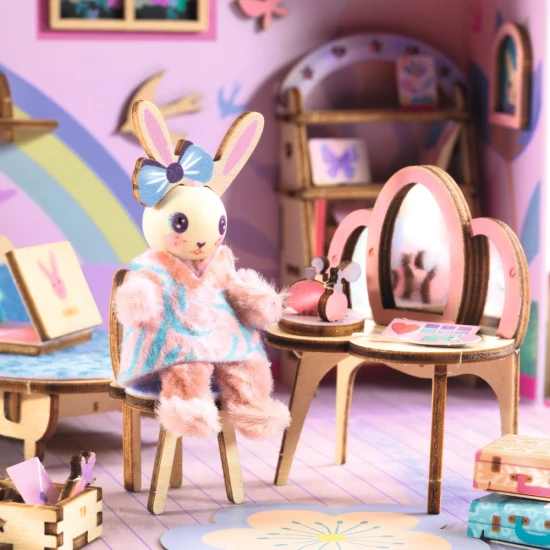 Dětská kreativní sada Djeco Mi House Rosie - mini domeček s nábytkem, postavičkou a doplňky