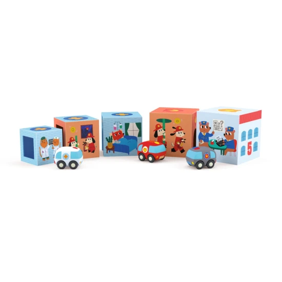 Djeco TopaniCar Domečky z kostek pro autíčka Sada kostek a autíček pro batolata – garáže a budovy z uměleckých ilustrací s měkkými autíčky.