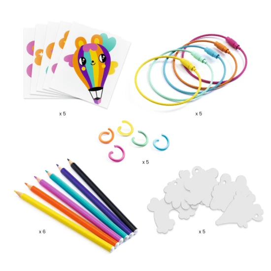 Malá sada Artistic magického plastu ke zhotovení 5 přívěšků na klíče s pestrými veselými kawaii motivy.