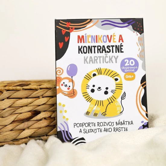 Kontrastní a milníkové kartičky pro rozvoj miminka.