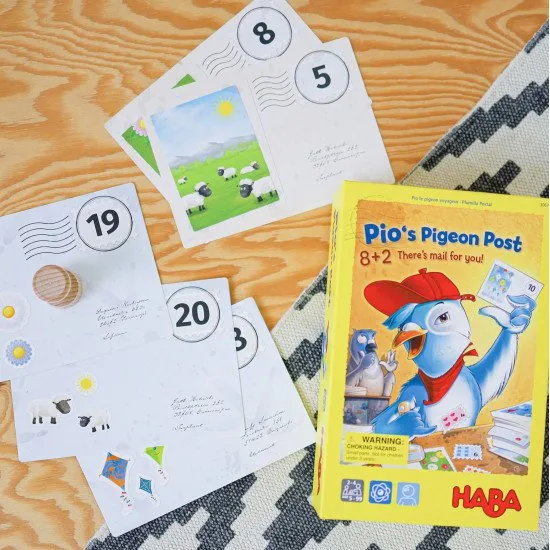 Holub Pio z Pigeon Post má plné ruce (nebo spíše křídla).