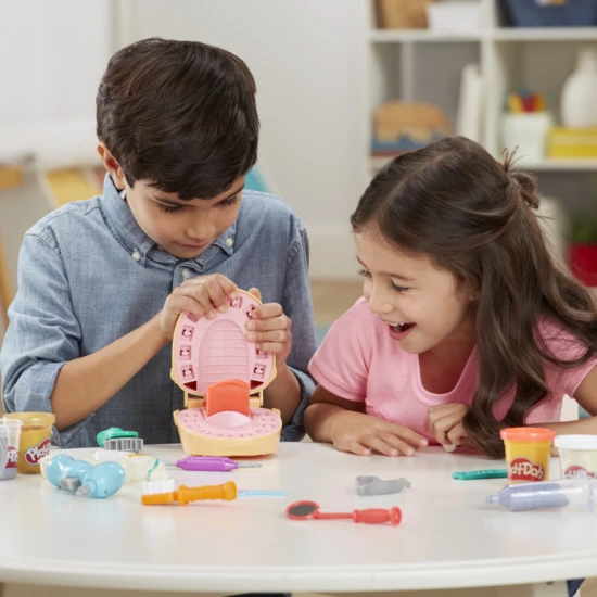 Play-Doh Zubař Drill 'n Fill 14F1259