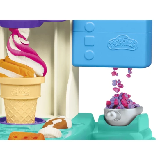 Hasbro Play-Doh zakřivená zmrzlinárna