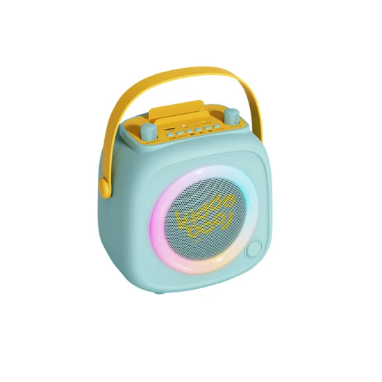 Zelený dětský Kiddoboo bluetooth karaoke set mikrofon a reproduktor KidsVoice s RGB osvětlením a zábavnými efekty pro děti od 3 let.