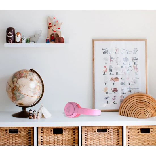 Kiddoboo Bezdrátová dětská sluchátka Flamingo Pink Detské bezdrôtové slúchadlá Kiddoboo Flamingo Pink s LED svetlom a kvalitným zvukom – bezpečné a štýlové slúchadlá pre deti od 6 rokov.