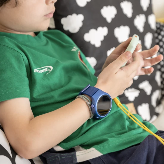 Dětské smart hodinky Kiddoboo, které spojují bezpečnost a zábavu