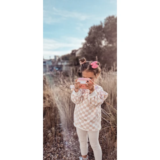 Kiddoboo FotoFun 2 Dino Pink dětský fotoaparát - růžový fotoaparát s okamžitým tiskem pro děti, s barevnými fixy a zábavnými fotorámečky.