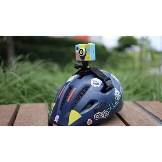 Kiddoboo Splash Yellow dětská akční kamera - žlutá vodotěsná kamera s otočným fotoaparátem a příslušenstvím pro malé dobrodruhy.