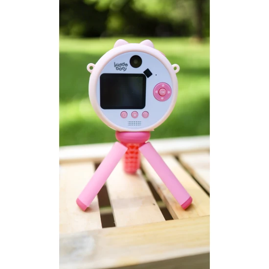 Růžový dětský fotoaparát Kiddoboo FotoFun Instapic Pink - digitální fotoaparát s přední a zadní kamerou, selfie režimem a přehráváním hudby.