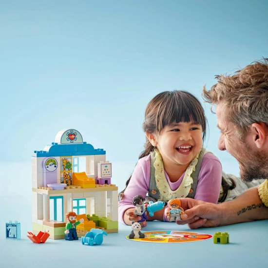 LEGO DUPLO® nemocnice s lékařem, rentgenem a figurkami: Stavebnice pro děti