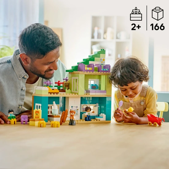LEGO DUPLO 10470 Moderní rodinný dům 3 v 1 s minifigurkami
