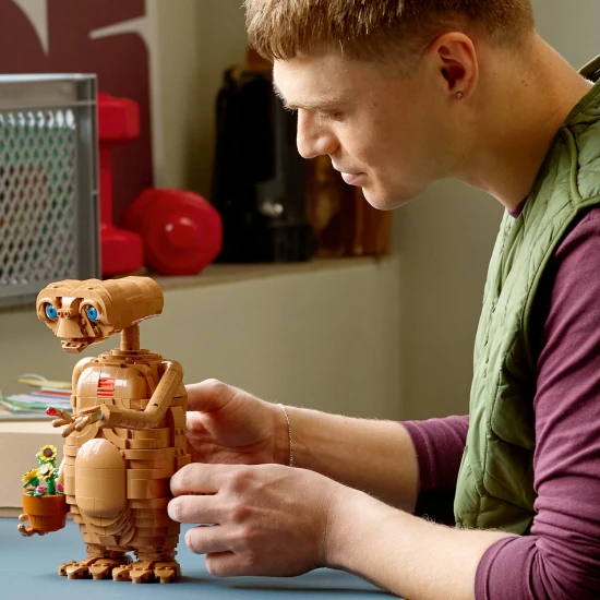 LEGO 21370 E.T. the Extra-Terrestrial